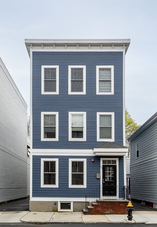 603 E. 6th St 1