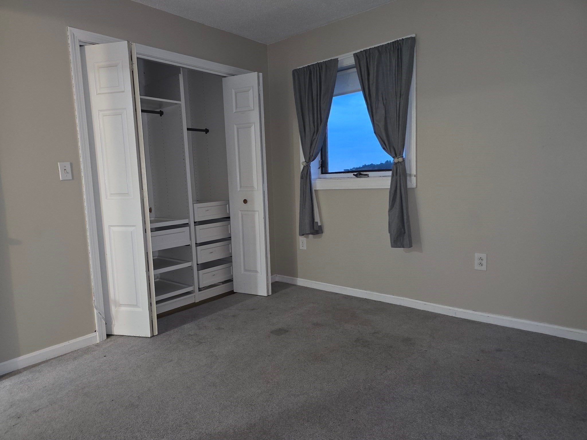 165 Cottage St 611
