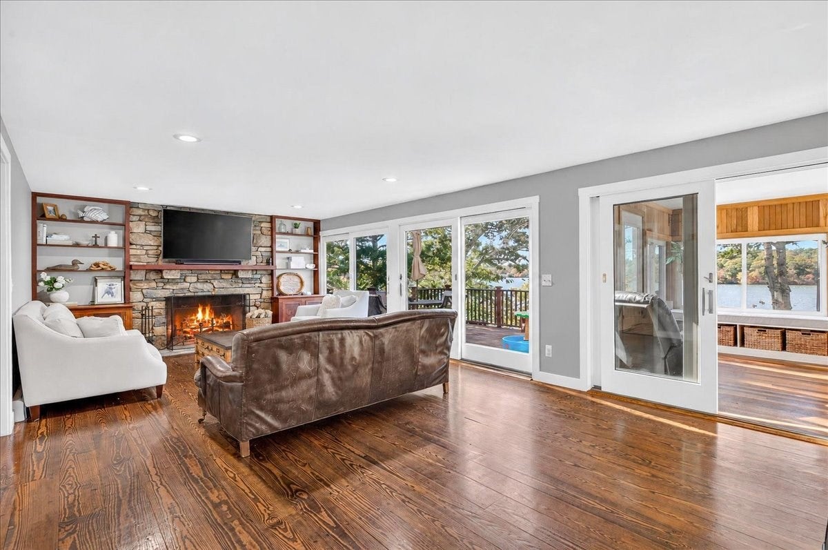 211 Herring Pond Rd, Plymouth, MA Photo #14