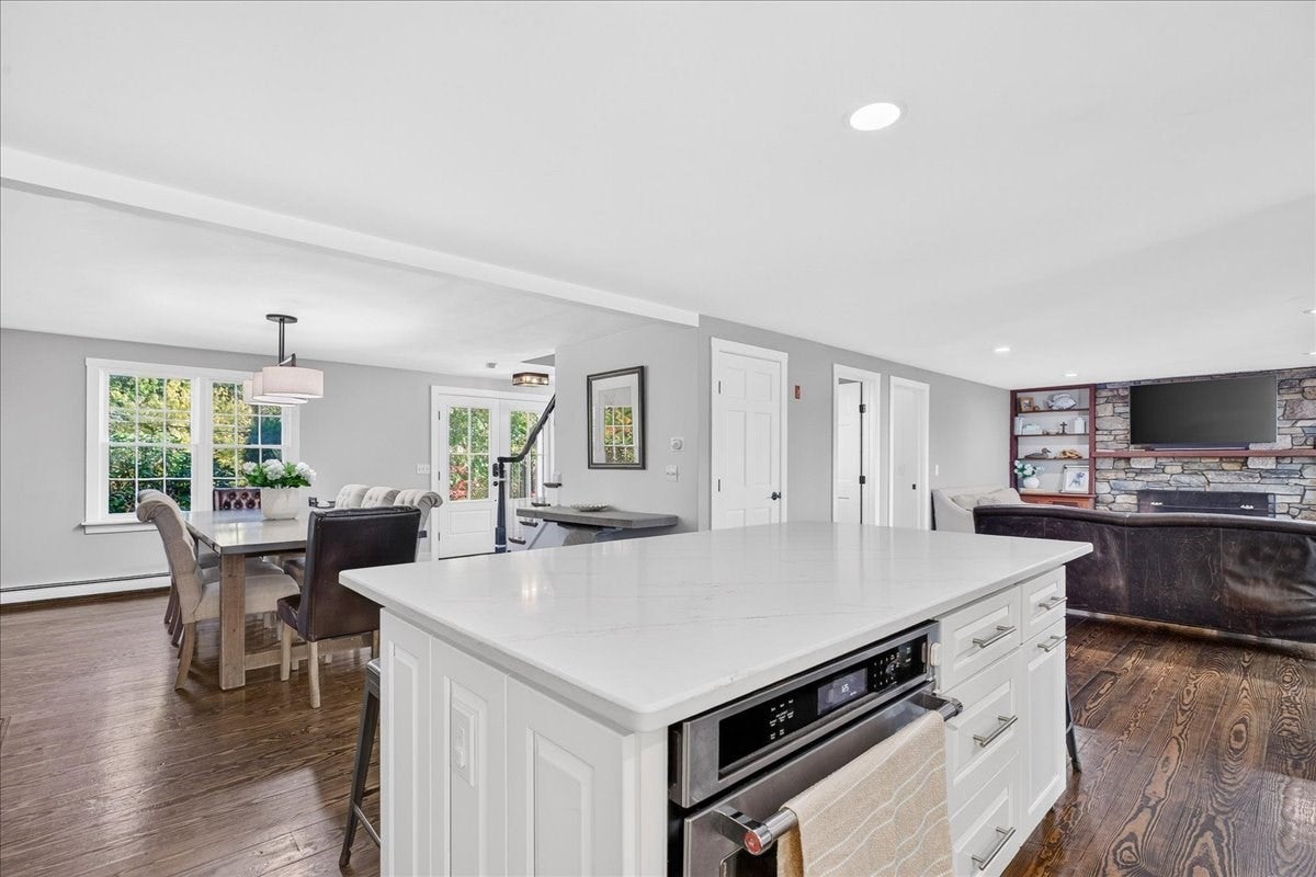 211 Herring Pond Rd, Plymouth, MA Photo #19