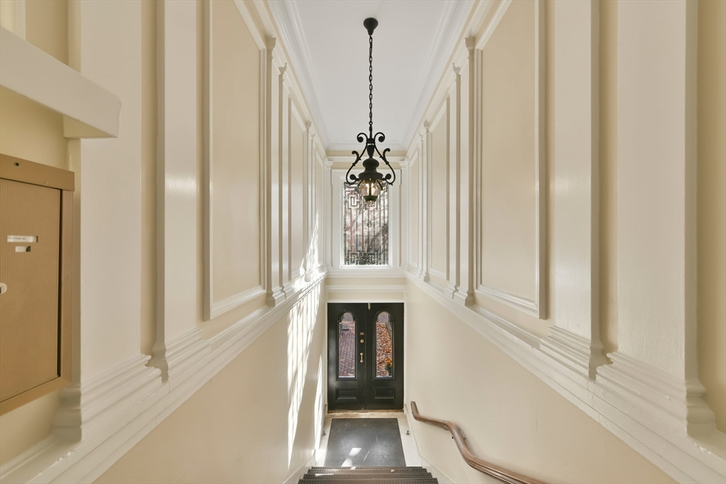 65 Marlborough Street 1-6