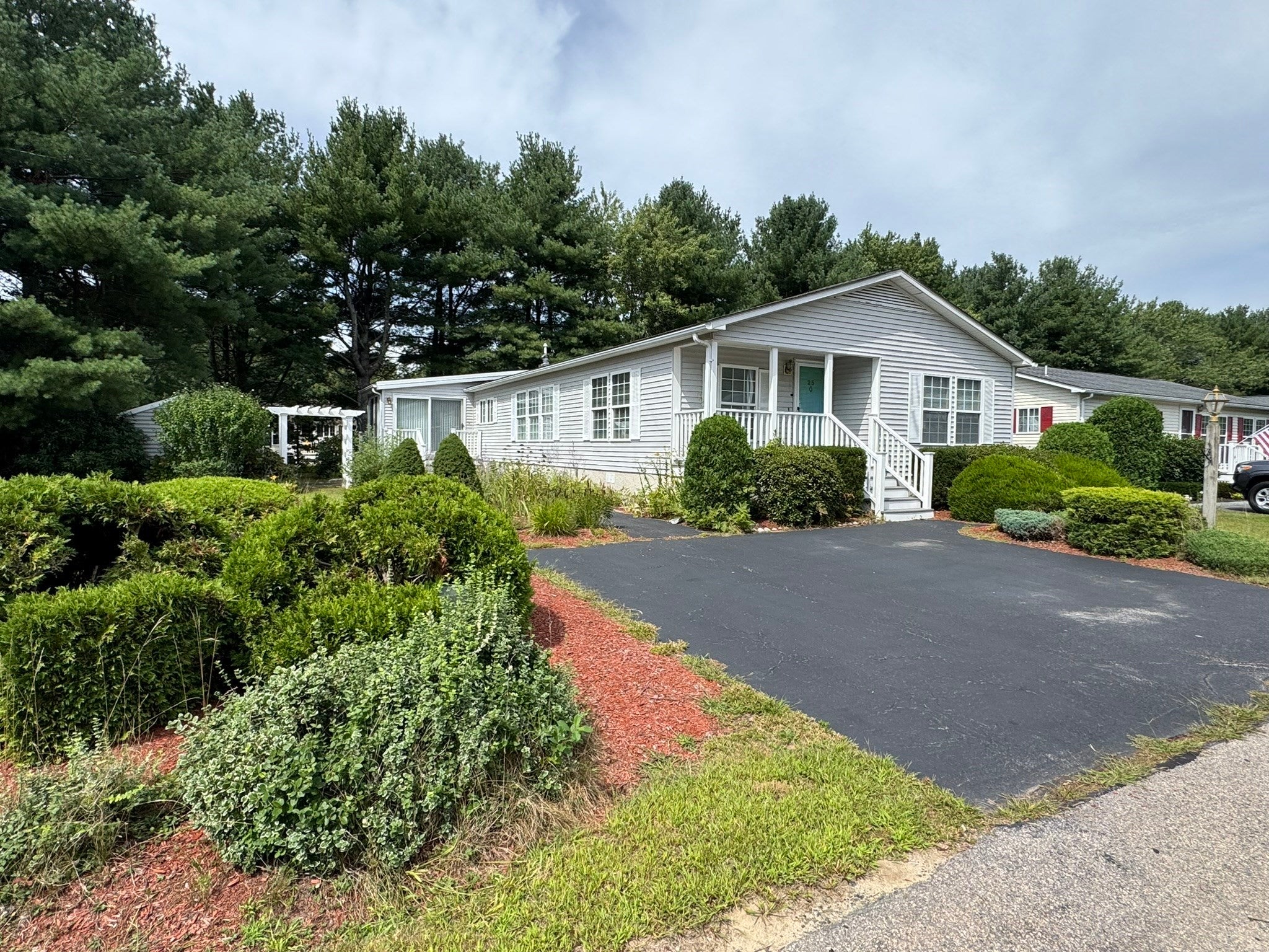 25 Fieldwood Dr