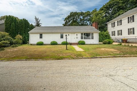 355 Barnes Fall River MA 02726