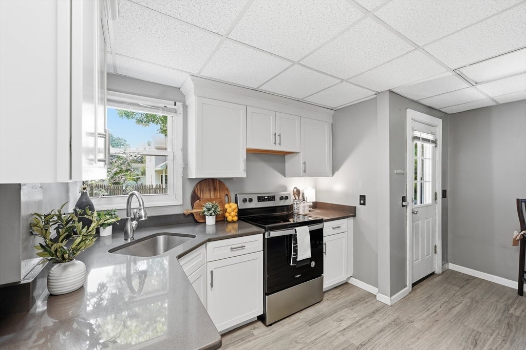 128 Newfield Rd, Springfield, MA, 128 Newfield Rd, Springfield, MA Photo #10