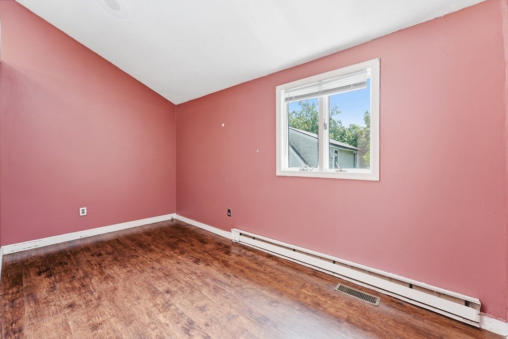 128 Newfield Rd, Springfield, MA, 128 Newfield Rd, Springfield, MA Photo #13