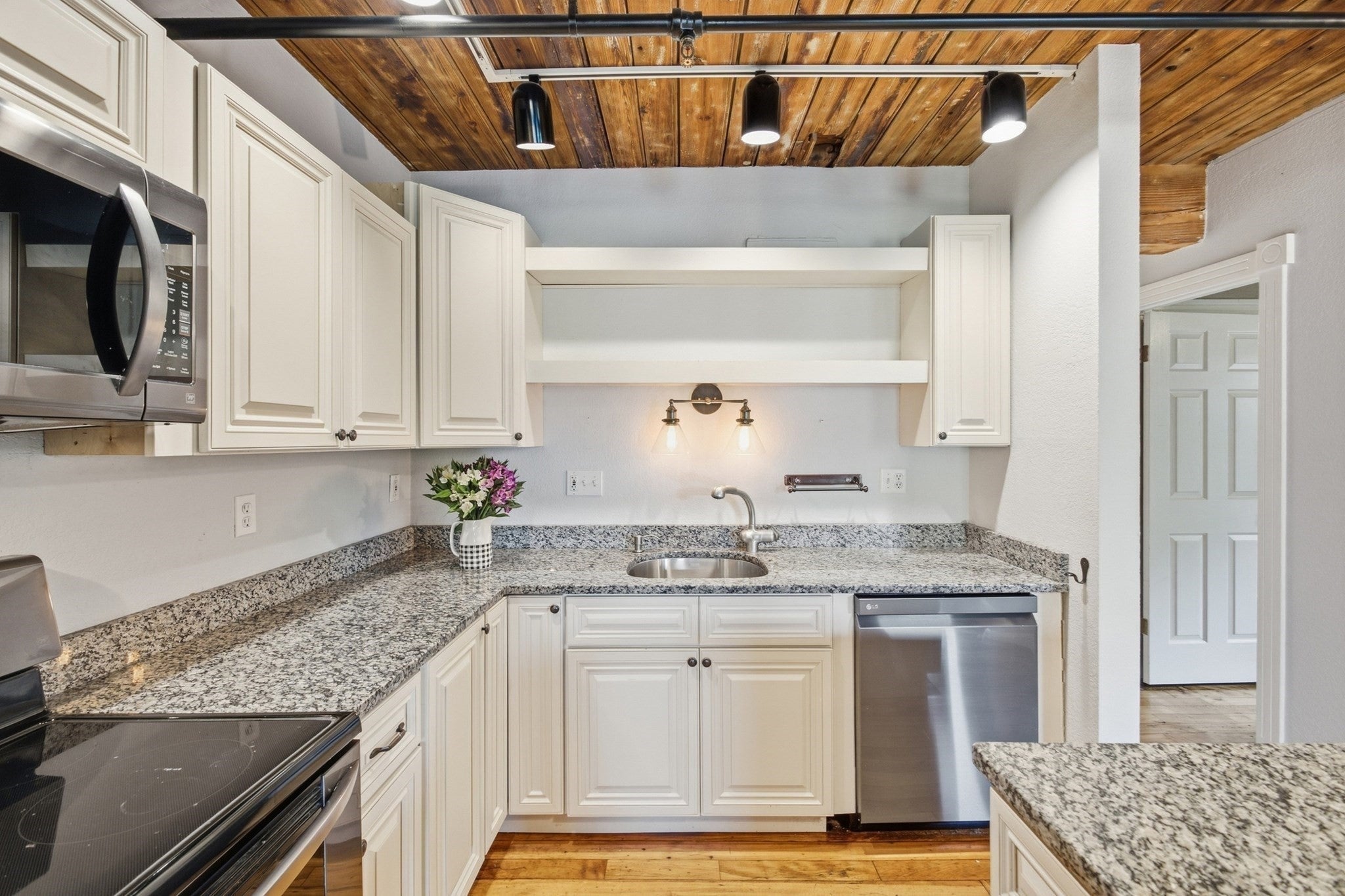 14 Sanford St #5, Medway, MA, 14 Sanford St #5, Medway, MA Photo #9
