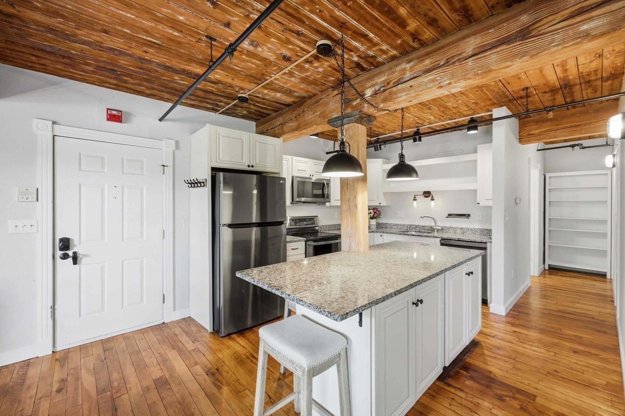 14 Sanford St #5, Medway, MA, 14 Sanford St #5, Medway, MA Photo #5