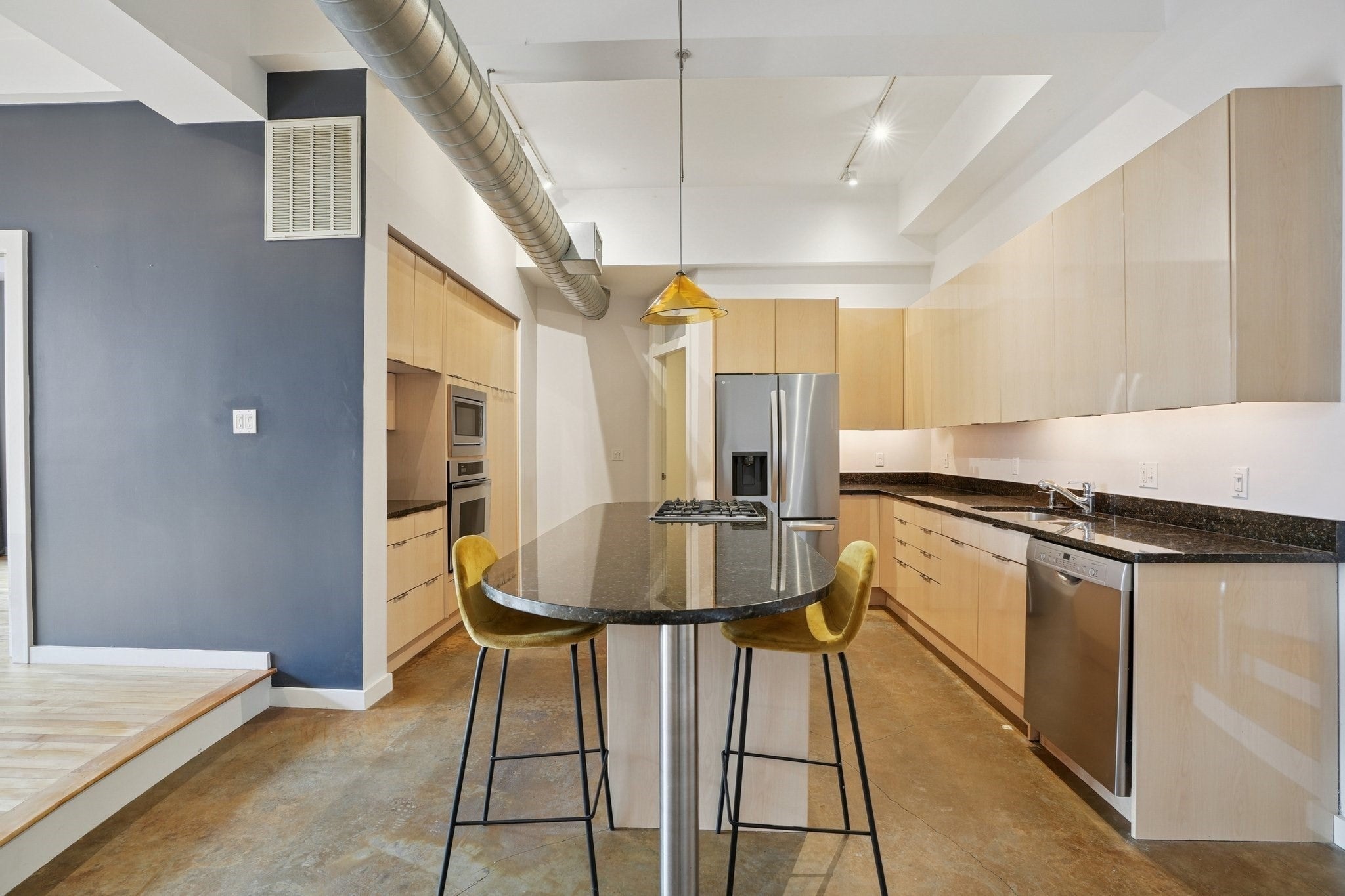 1200 Washington St 416