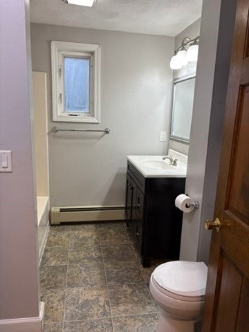 27 Waverly St #1, Everett, MA Photo #4