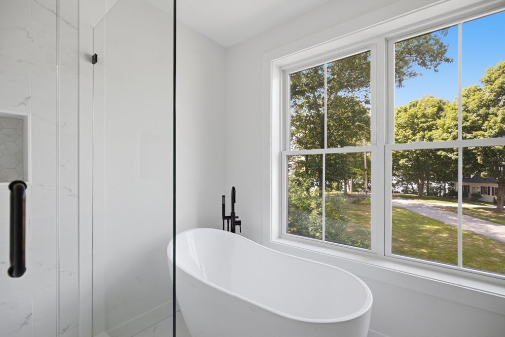 61 Mcalee Ave, Framingham, MA, 61 Mcalee Ave, Framingham, MA Photo #21