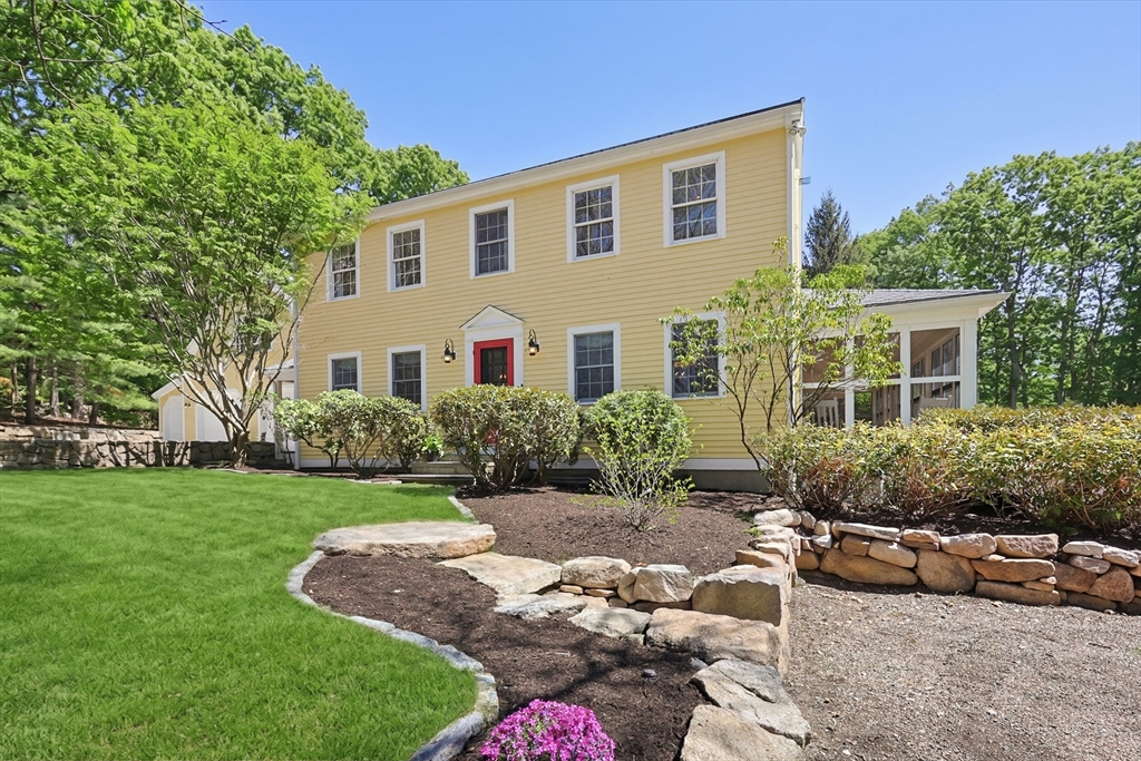457 Hanlon Road