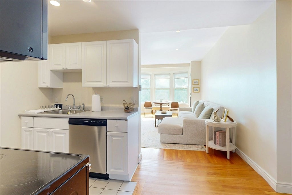 4 Charlesgate E #406, Boston, MA, 4 Charlesgate E #406, Boston, MA Photo #9