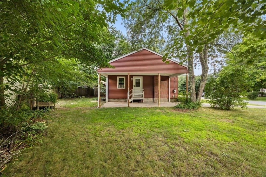 21 Miller Rd, Easton, MA Photo #2