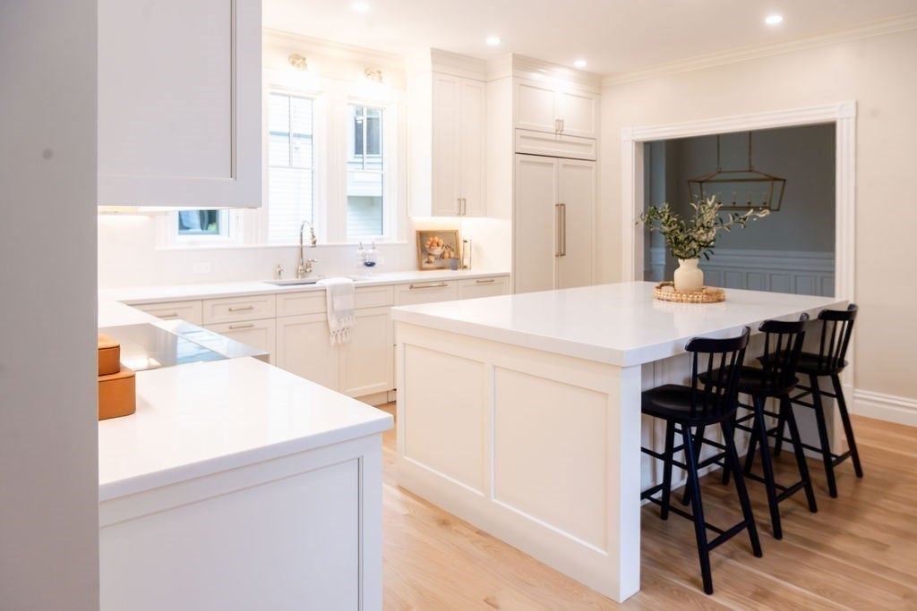 220 Aspinwall Ave, Brookline, MA, 220 Aspinwall Ave, Brookline, MA Photo #3