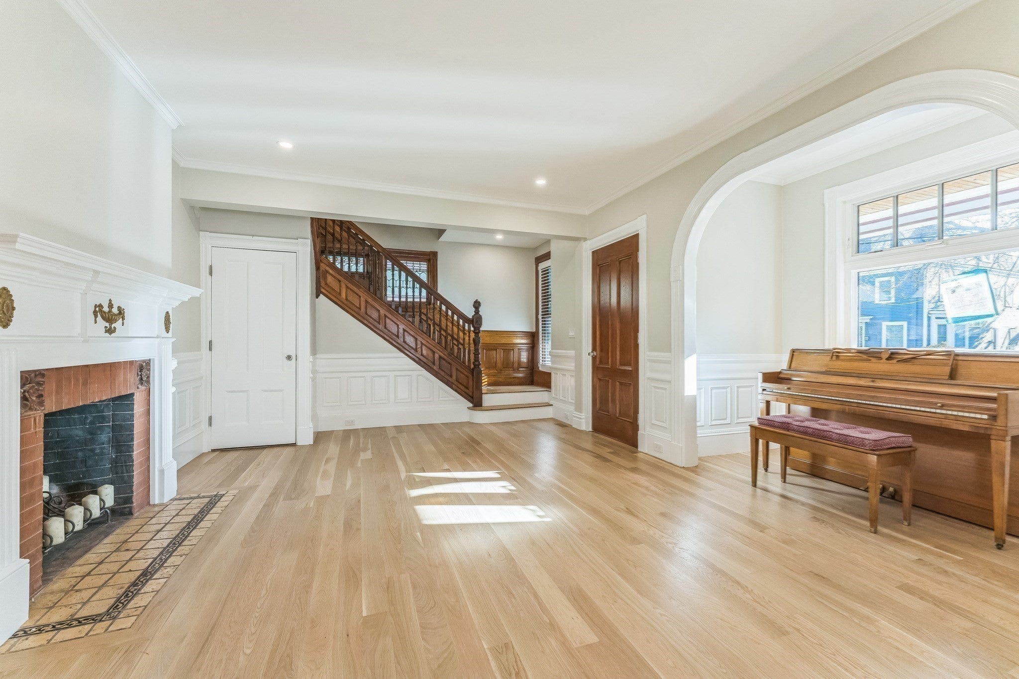 220 Aspinwall Ave, Brookline, MA, 220 Aspinwall Ave, Brookline, MA Photo #12