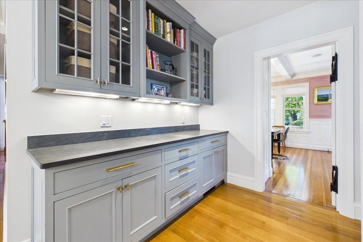 93 Village Ave, Dedham, MA Photo #11