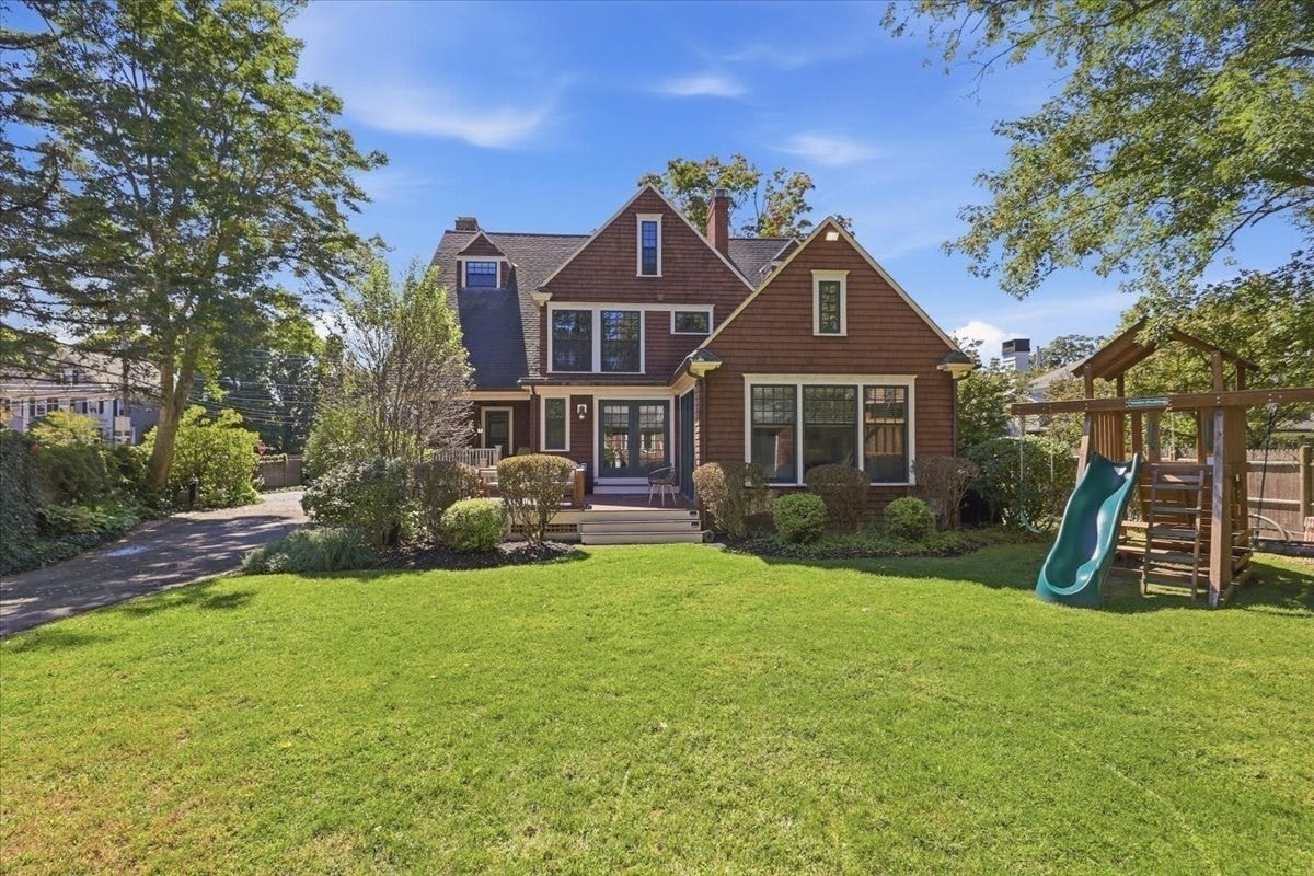 93 Village Ave, Dedham, MA Photo #36
