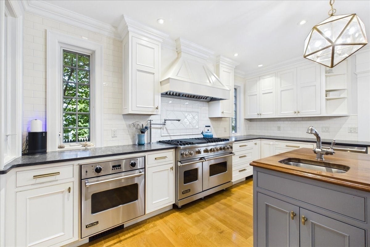 93 Village Ave, Dedham, MA Photo #13