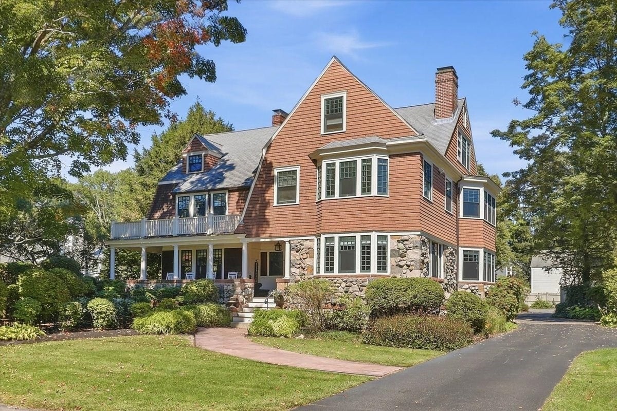 93 Village Ave, Dedham, MA Photo #2