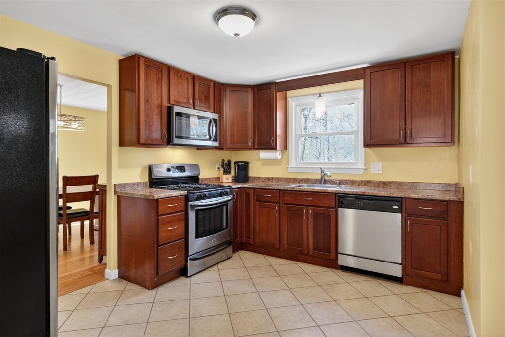3 Marie Cir
