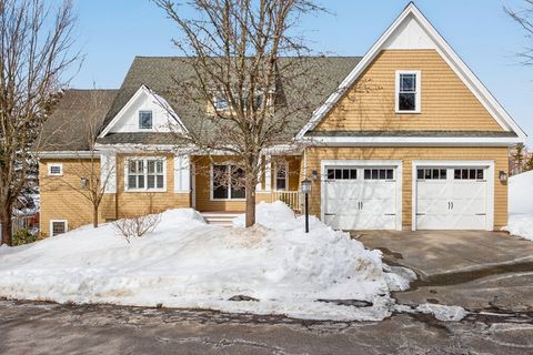 Photo of 18 Aberdeen #18, Plymouth, MA 02360 (MLS # 73477440)