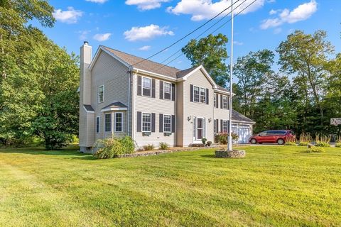 93 Haggerty Rd Charlton MA 01507