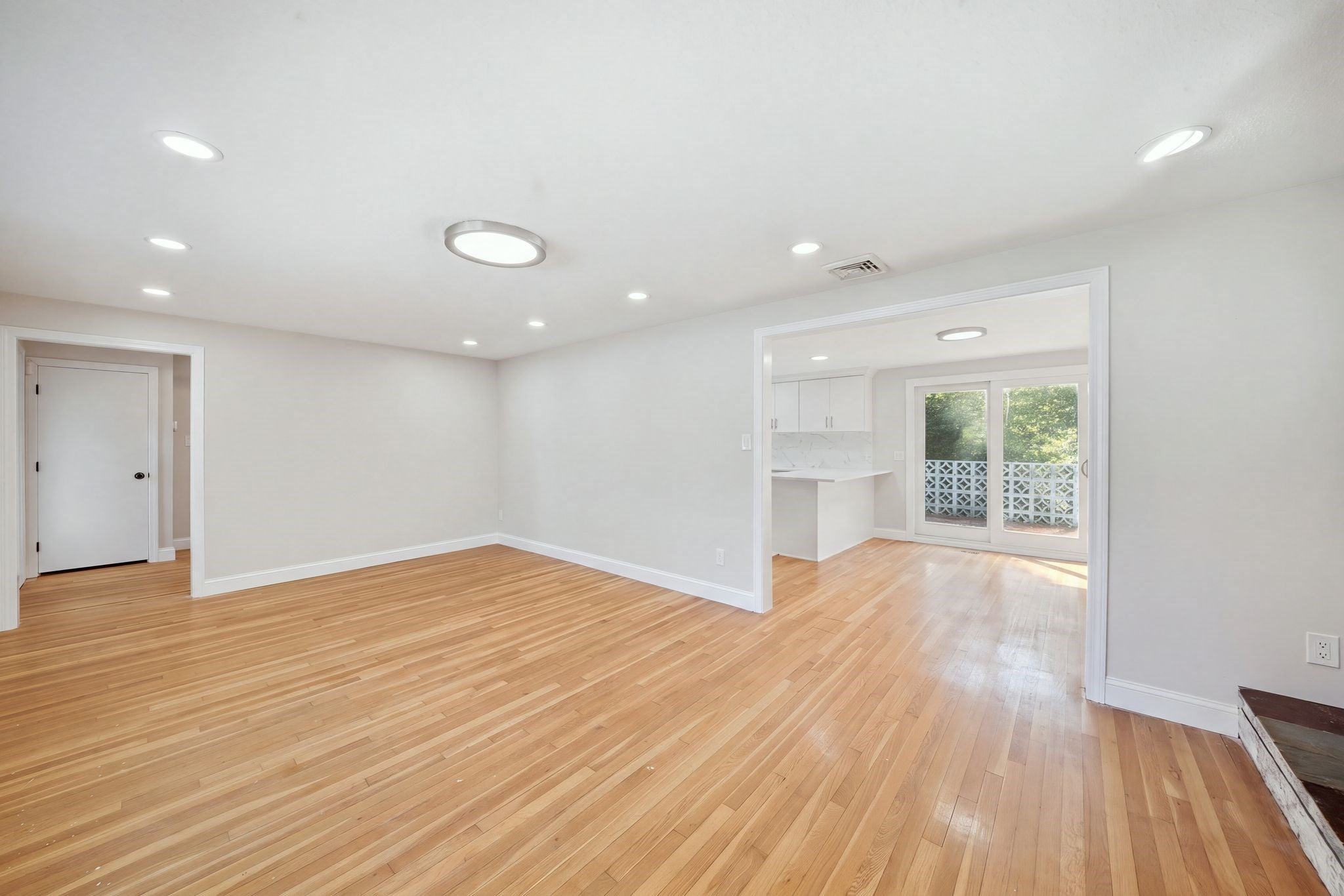 15 Maplewood Rd