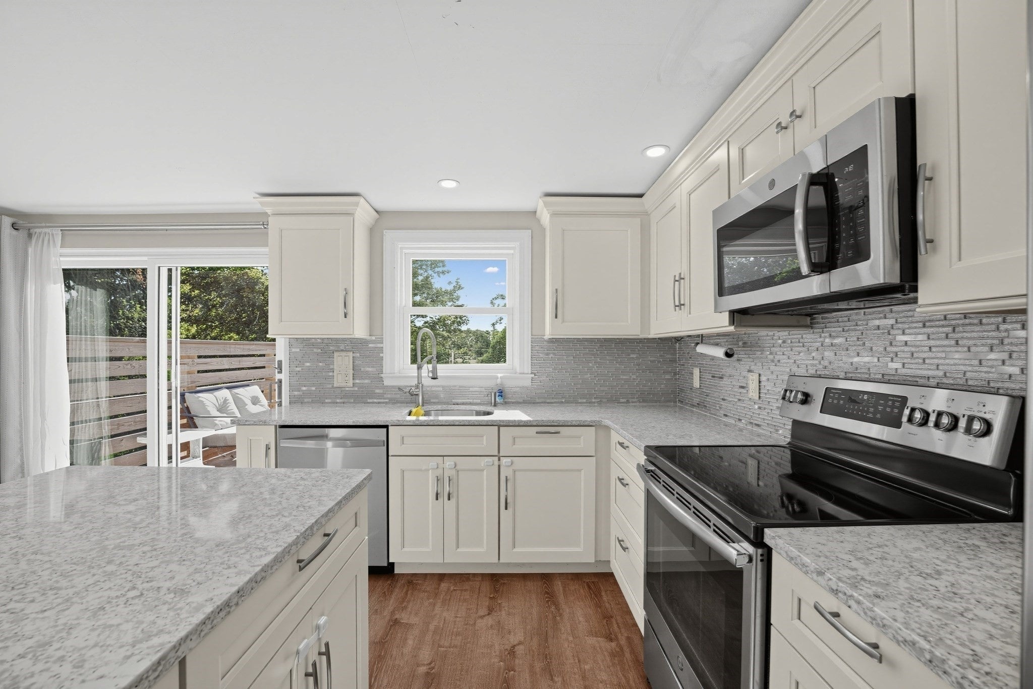 129 Norton St, Weymouth, MA, 129 Norton St, Weymouth, MA Photo #14