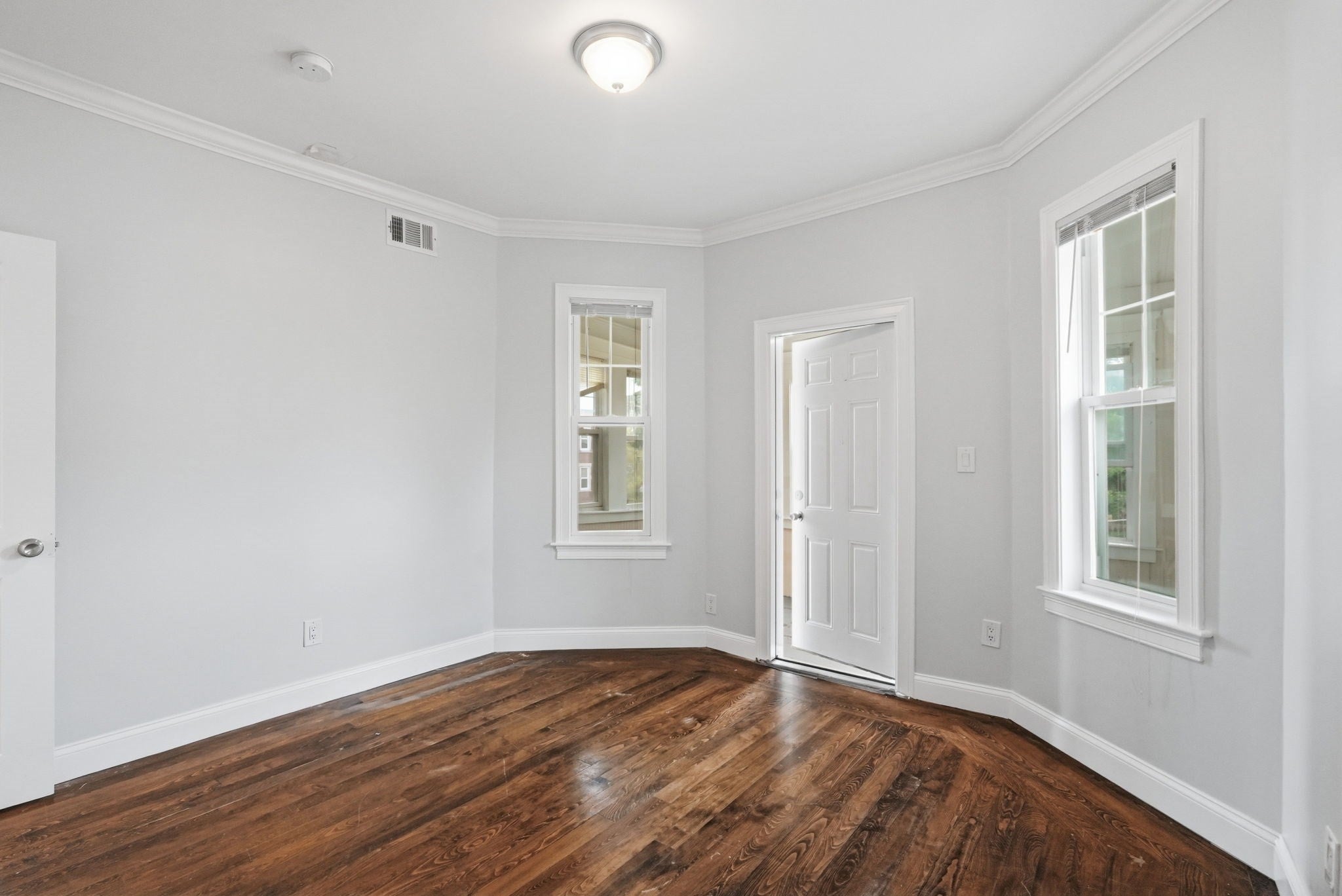 71 Walnut Park #2, Boston, MA, 71 Walnut Park #2, Boston, MA Photo #9
