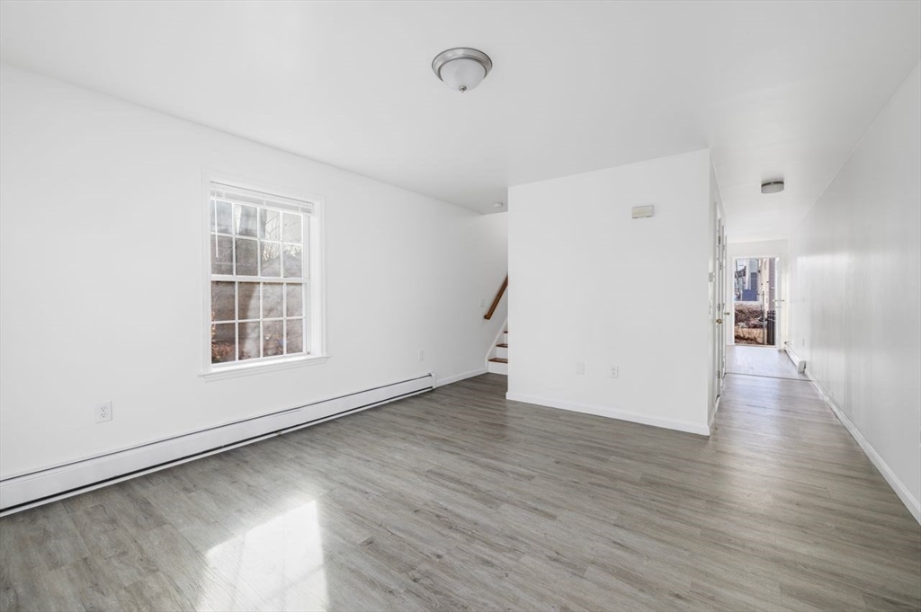 38 Brook St 1