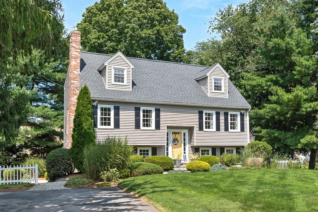 84 Derby St