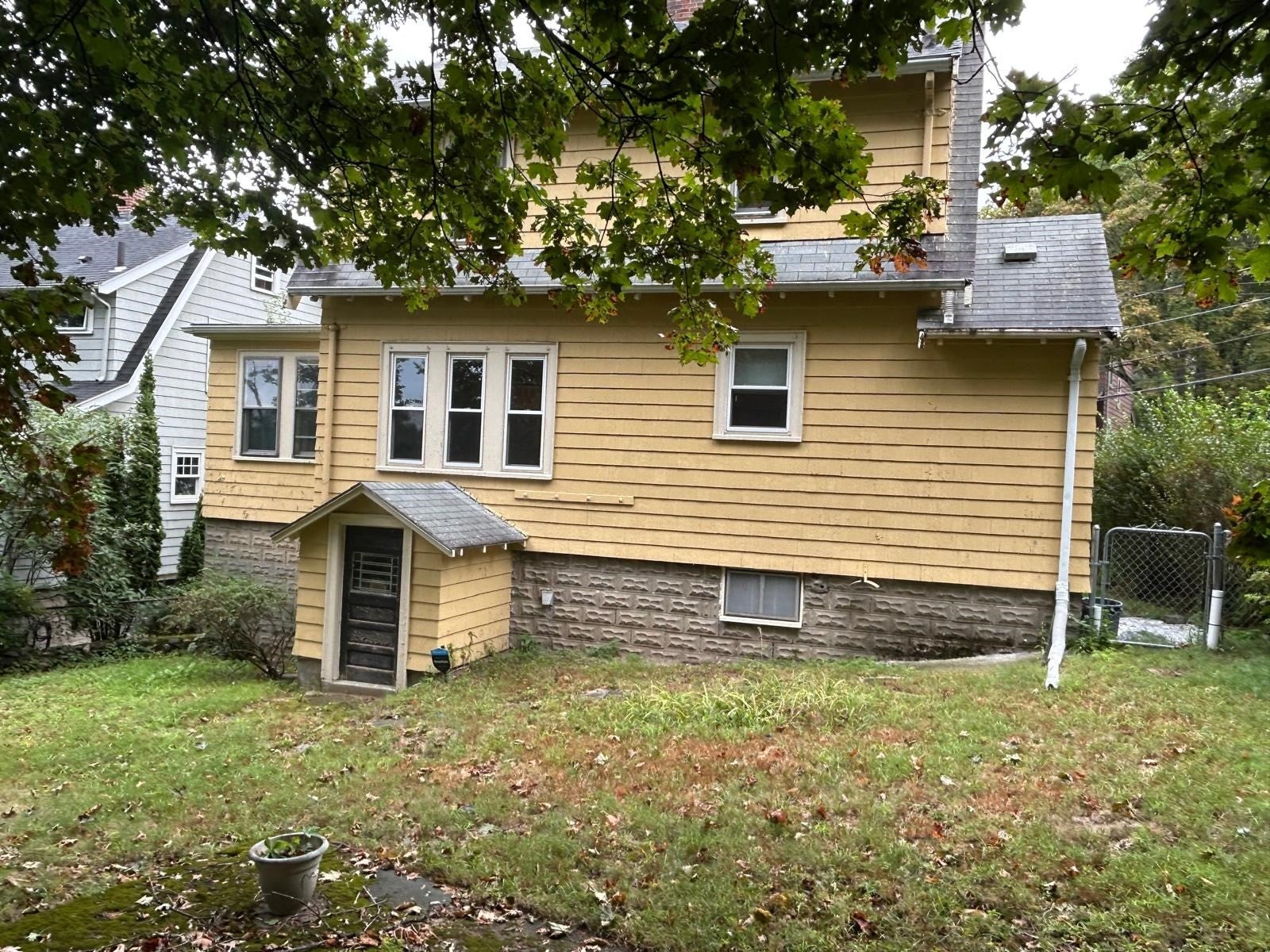 35 Dundee Rd, Arlington, MA, 35 Dundee Rd, Arlington, MA Photo #5