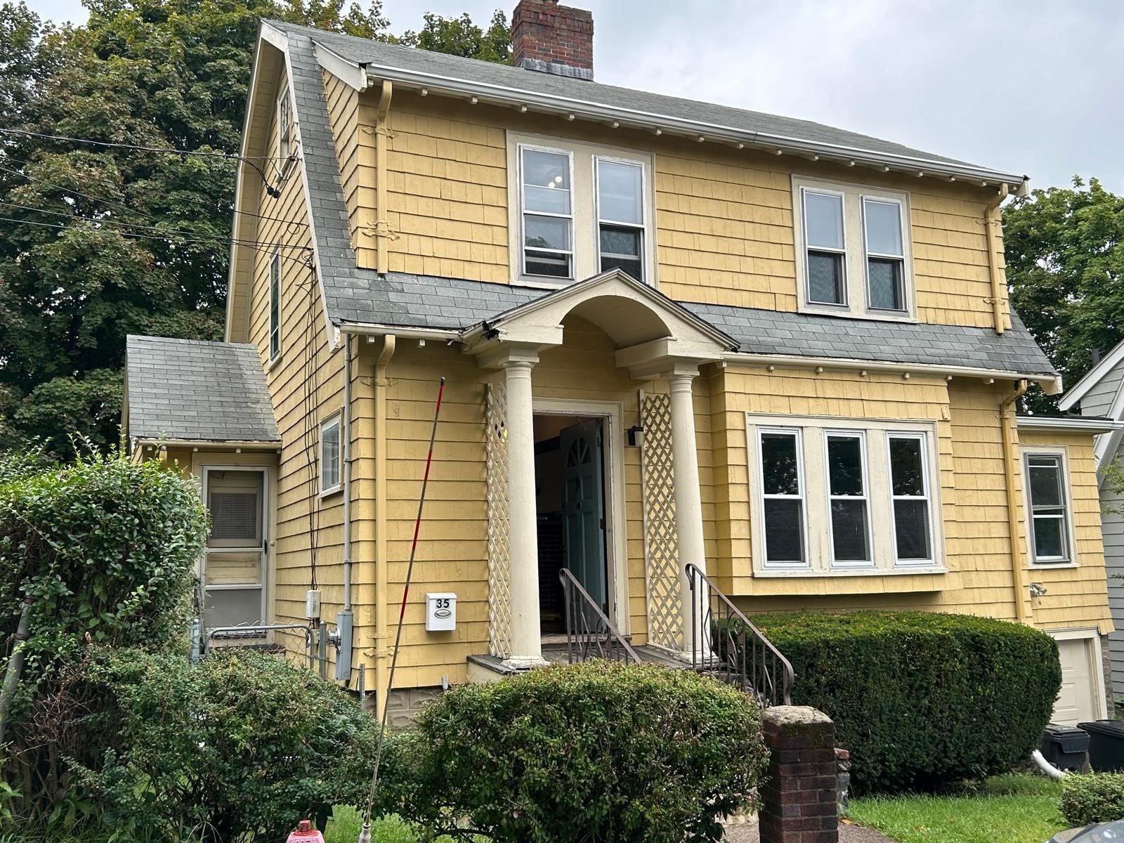 35 Dundee Rd, Arlington, MA, 35 Dundee Rd, Arlington, MA Photo #2