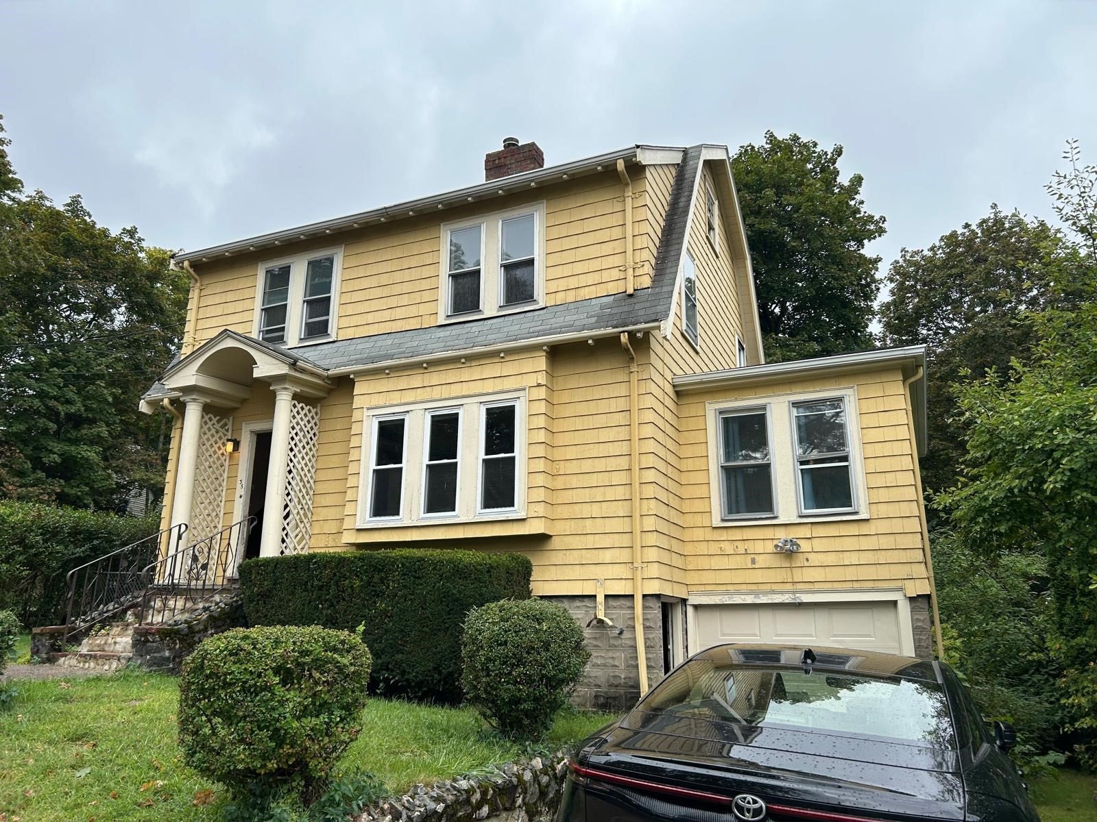 Photo of 35 Dundee Rd, Arlington, MA