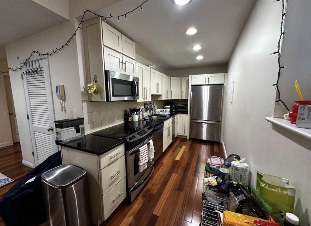 841 Parker Street 207