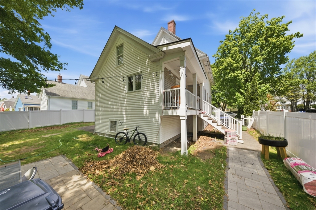 126 W Spruce St, Milford, MA Photo #36