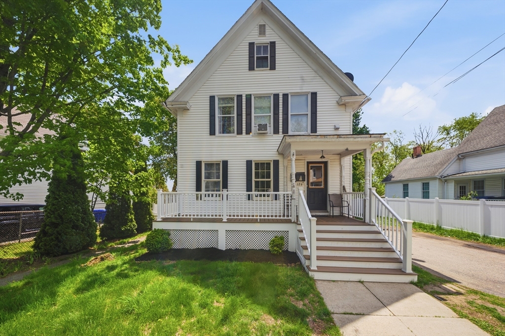 Photo of 126 W Spruce St, Milford, MA