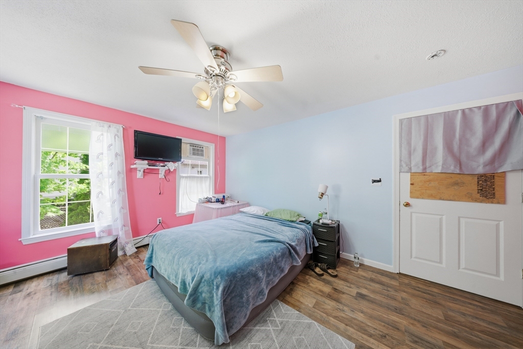 126 W Spruce St, Milford, MA Photo #12