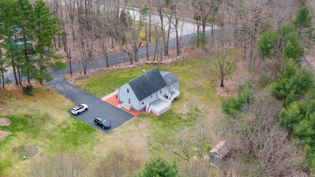 11 Buffum Rd