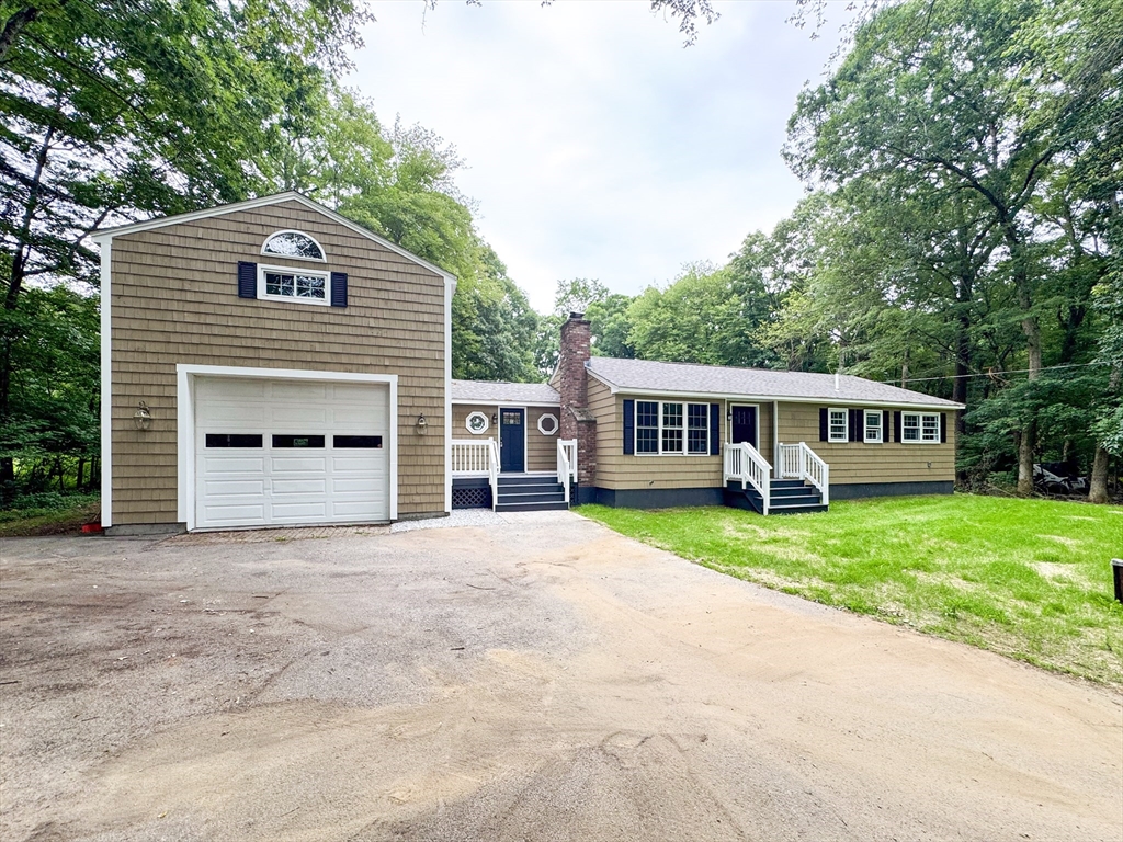 181 Dresser Hill Rd, Dudley, MA Photo #1
