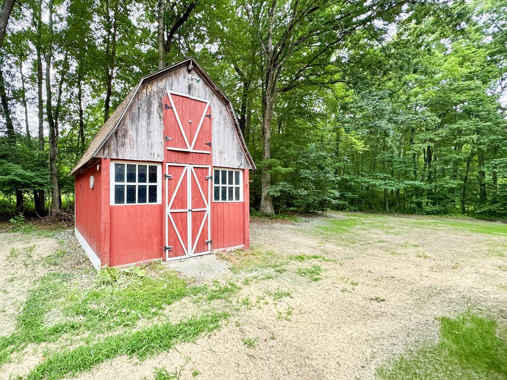 181 Dresser Hill Rd, Dudley, MA Photo #19