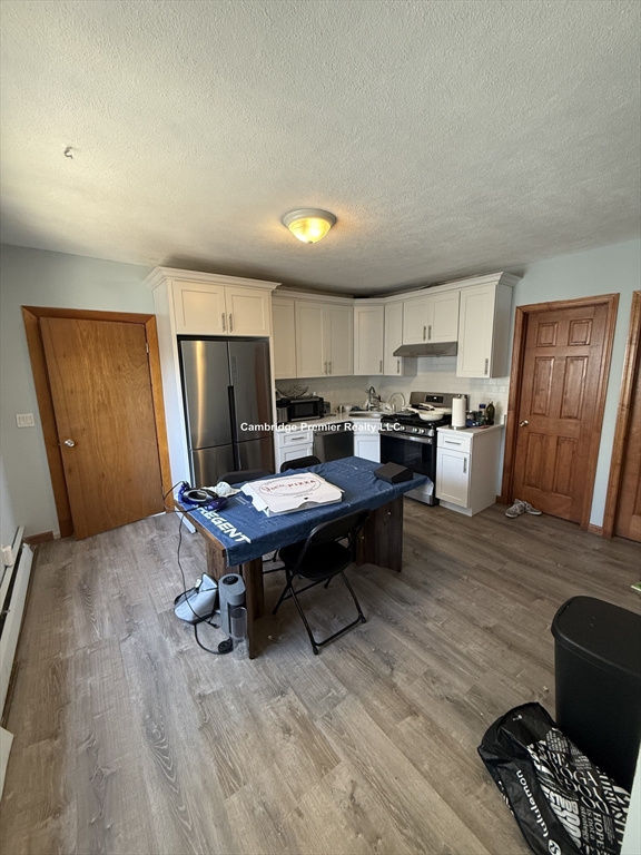 89 Webster Ave 3