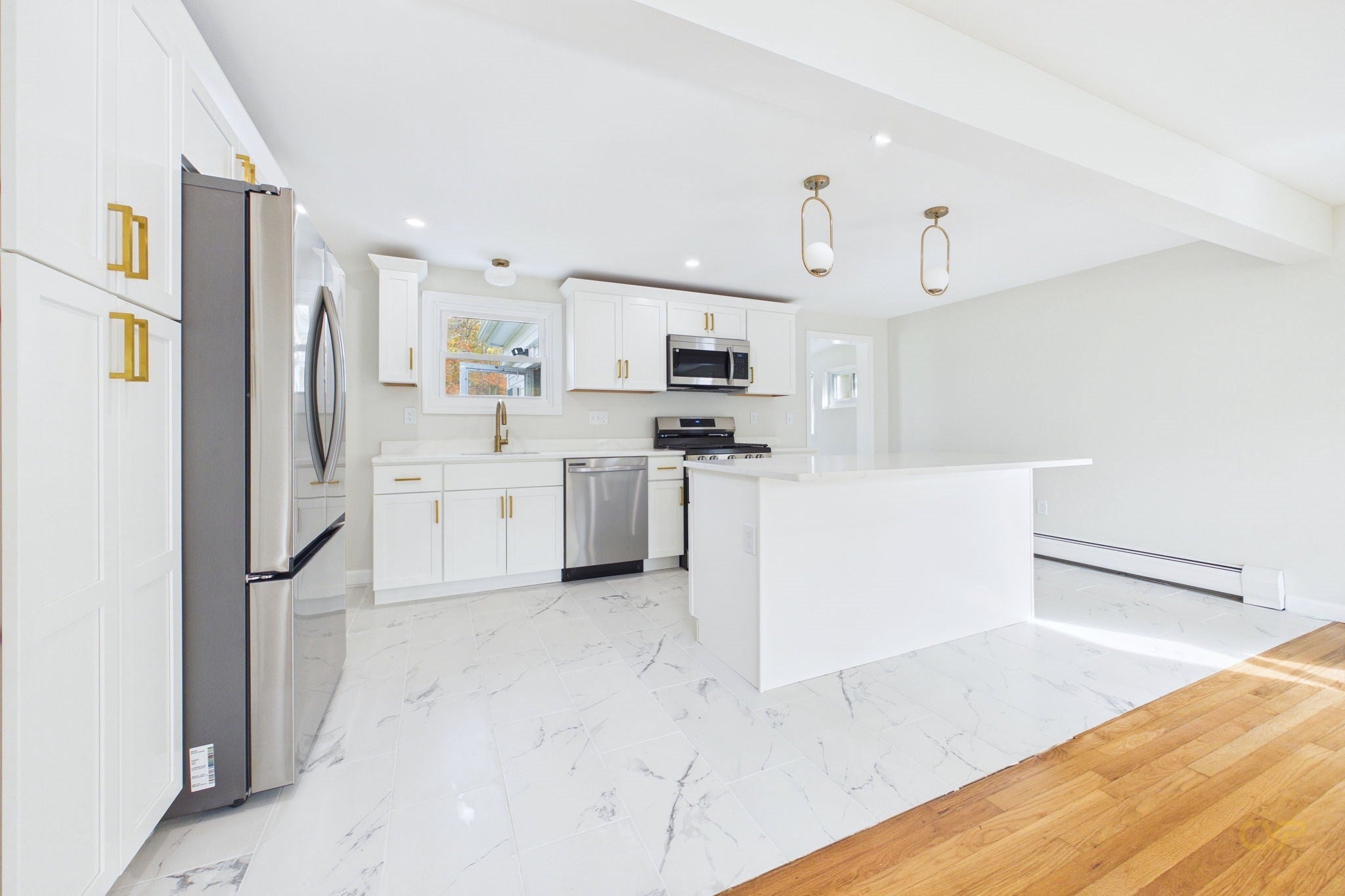 92 Benoit St, Westport, MA Photo #11