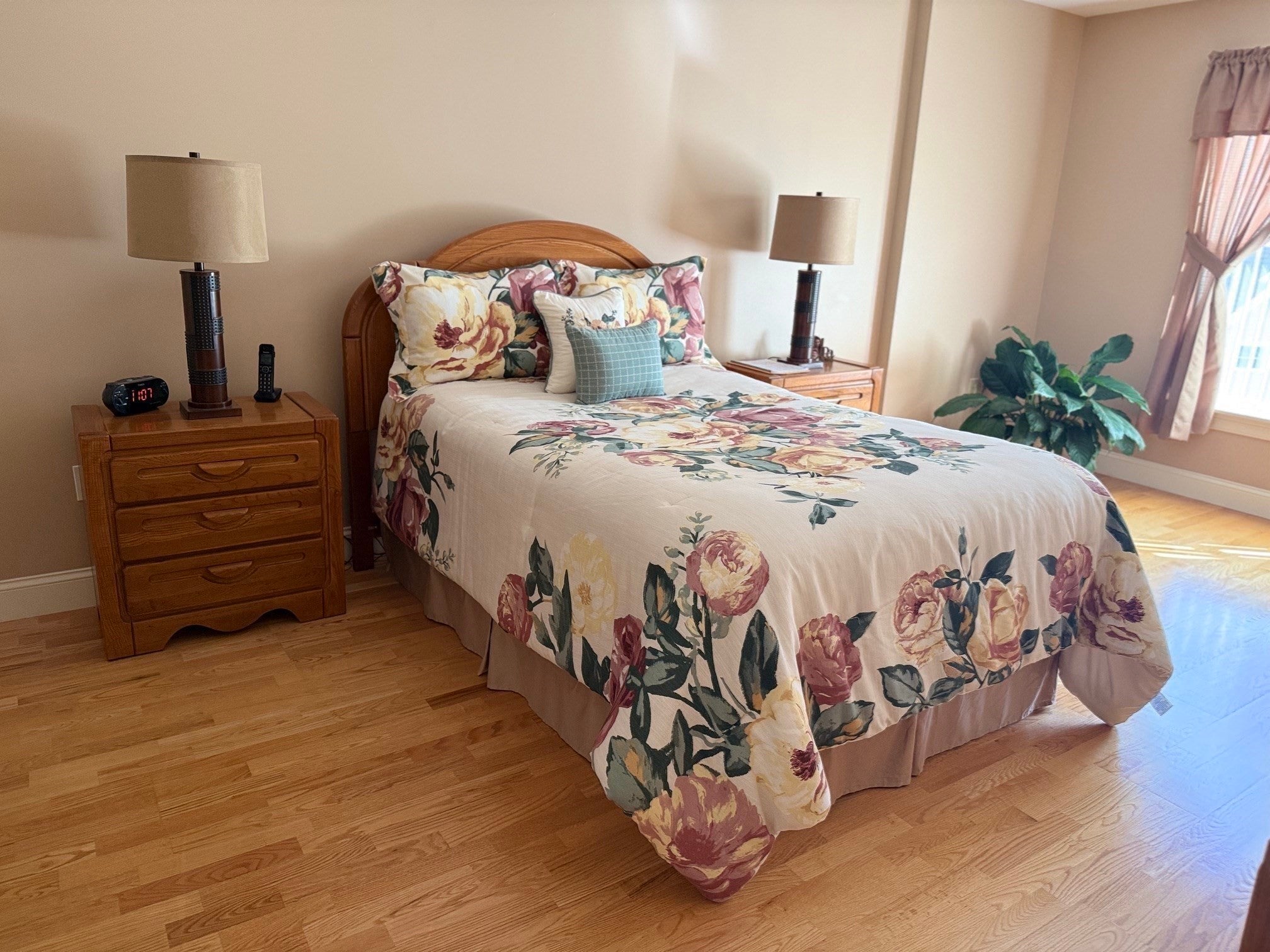 7 Crescent Gate WAY #313, Sturbridge, MA Photo #11