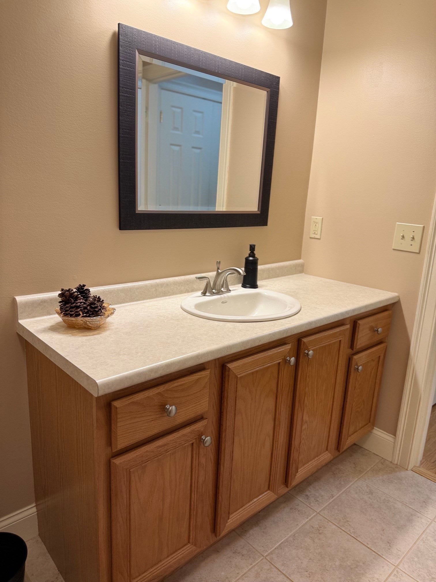 7 Crescent Gate WAY #313, Sturbridge, MA Photo #14