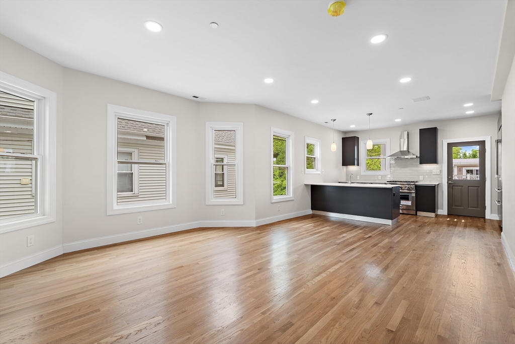 12 Foskett St 2