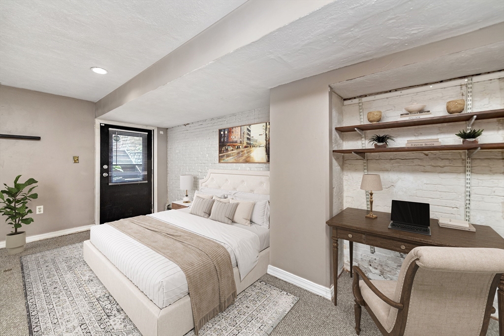 24 Hancock St 2