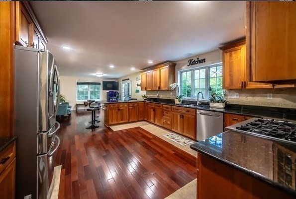 25 Morningside Dr