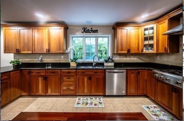 25 Morningside Dr