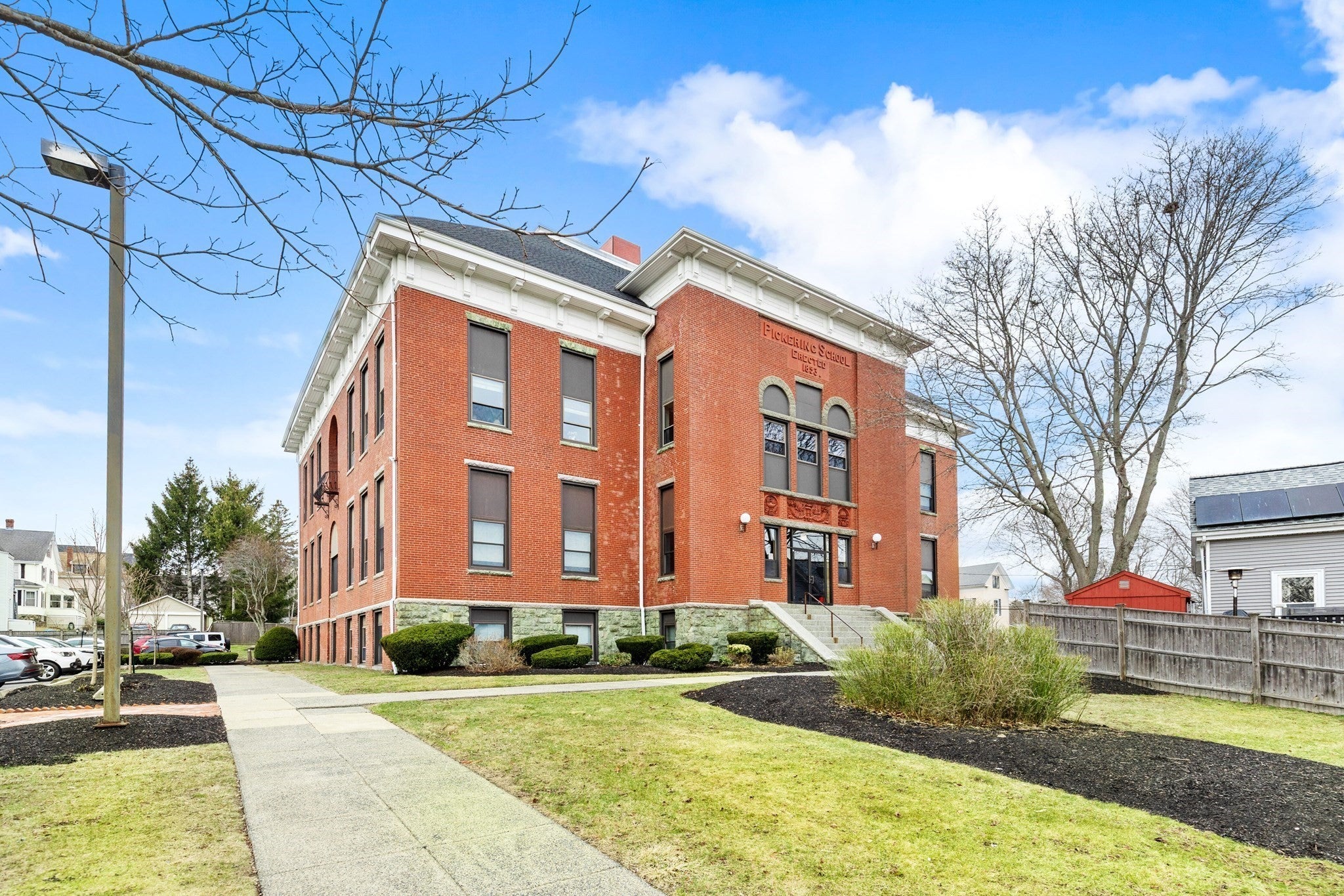 181 North St